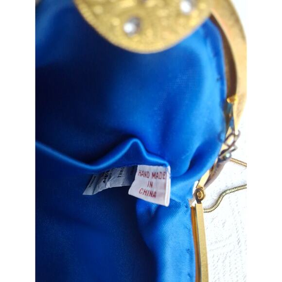 Ladies Saphire Blue pleated satin evening bag with gold chain NWT READ - Picture 5 of 7